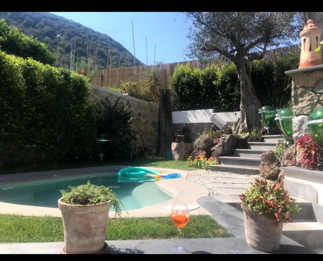 La Casetta Al Porto Di Ischia Apartment ภายนอก รูปภาพ